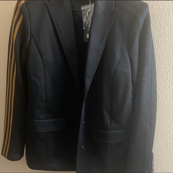 10) NWT adidas X Ivy park black/mesa suit jacket size S - Picture 2 of 3
